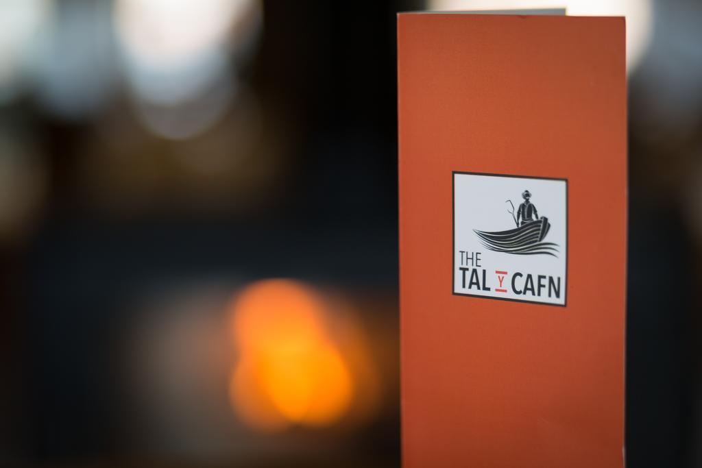 Tal Y Cafn Free House Tal-y-Cafn المظهر الخارجي الصورة